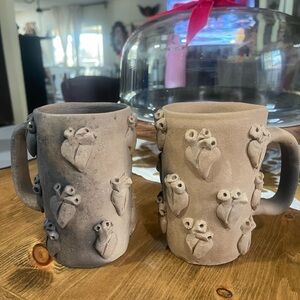 Handcrafted heart Motif Mugs - Set of 2